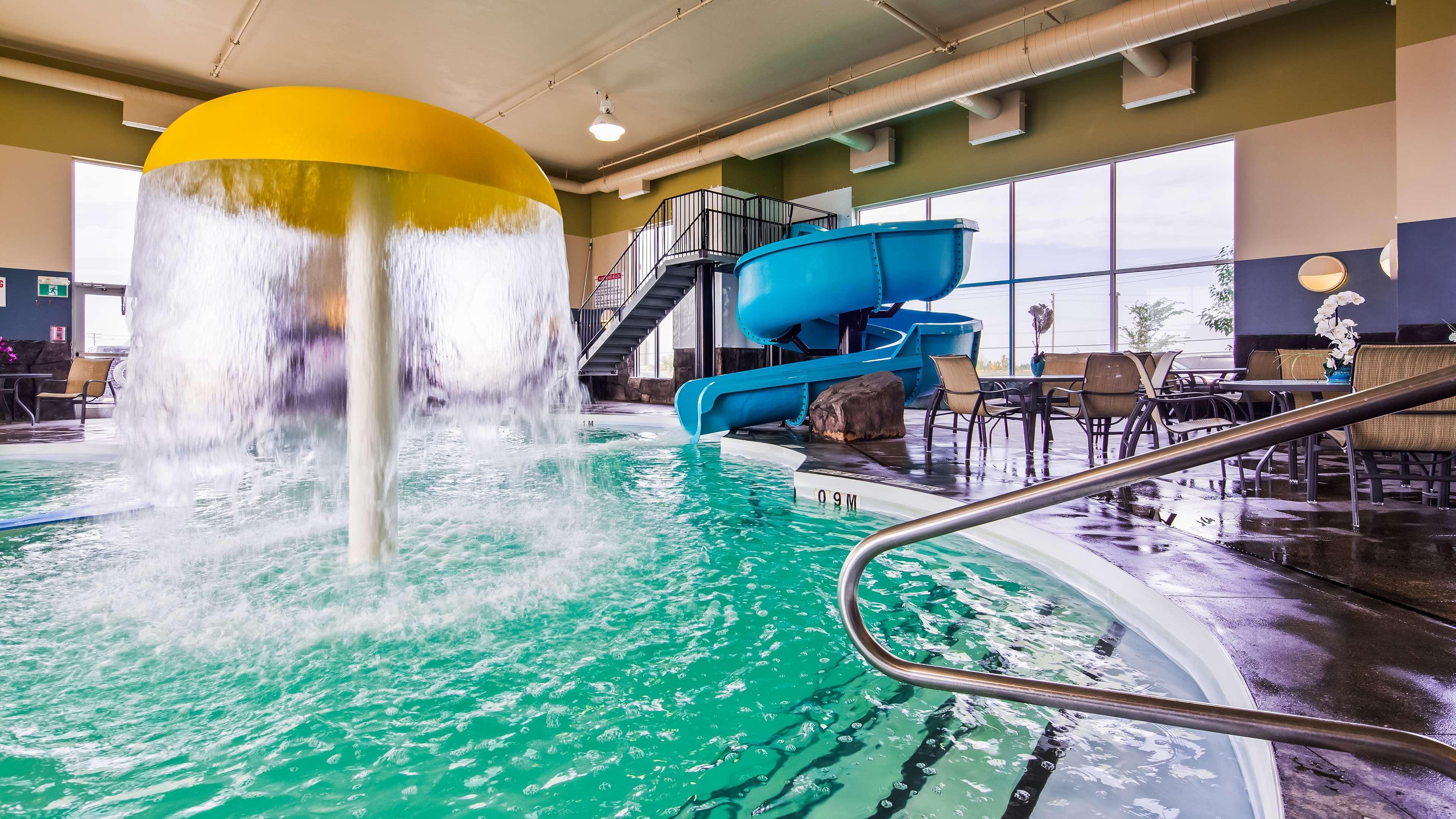 Best Western Plus Winnipeg West Headingley Екстериор снимка
