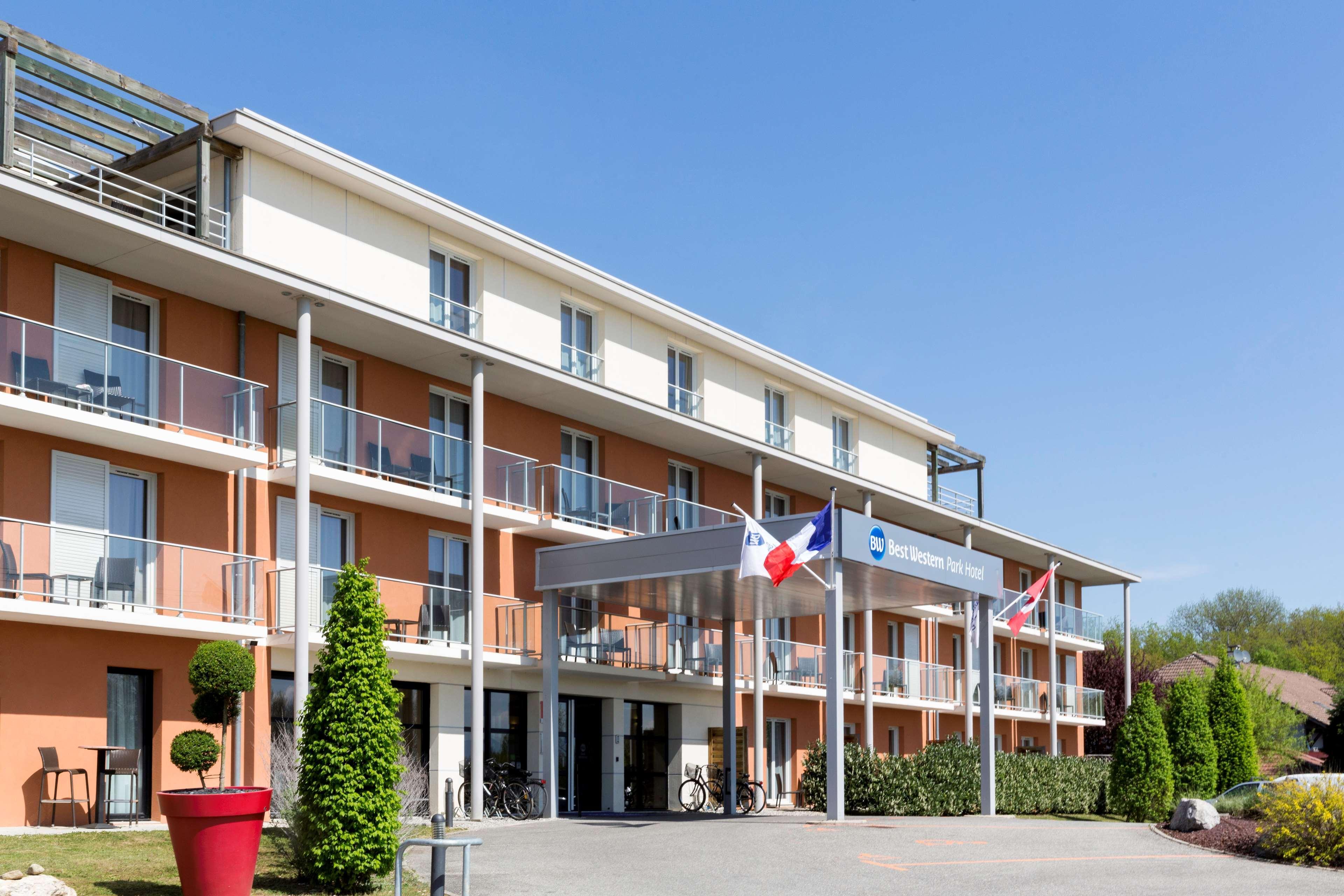 Best Western Plus Winnipeg West Headingley Екстериор снимка